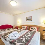 Hotel Rosella Park & Wellness 3*
