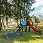 Hotel Rosella Park & Wellness 3*