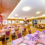 Rosella Park & Wellness Hotel Canazei