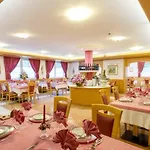 Rosella Park & Wellness 3* Canazei