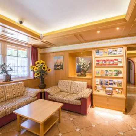 Rosella Park & Wellness 3*