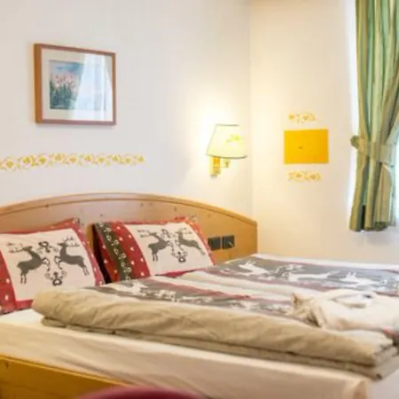 Rosella Park & Wellness Hotel Canazei