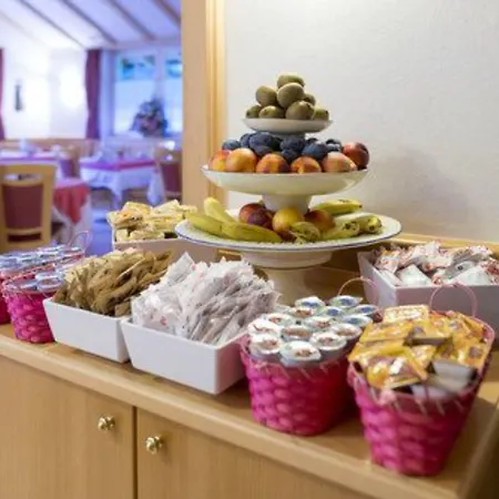 Rosella Park & Wellness Hotel