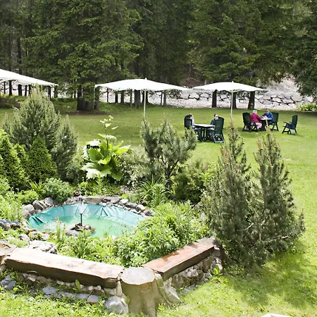 Rosella Park & Wellness