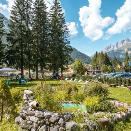 Rosella Park & Wellness Hotel Canazei