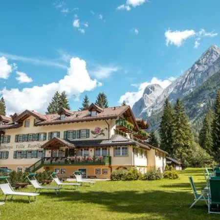 Rosella Park & Wellness Hotel Canazei