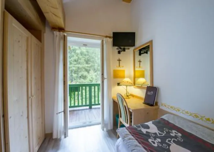 Rosella Park & Wellness Hotel