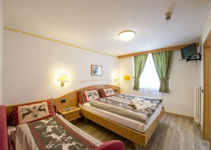 Rosella Park & Wellness 3* Canazei