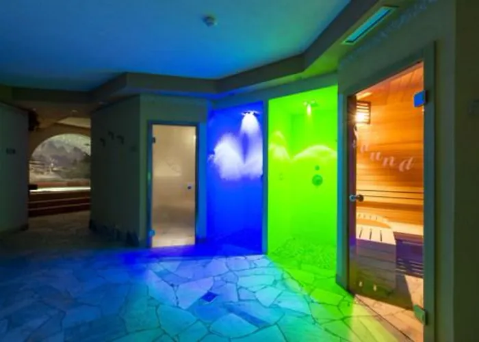 Rosella Park & Wellness 3* Canazei