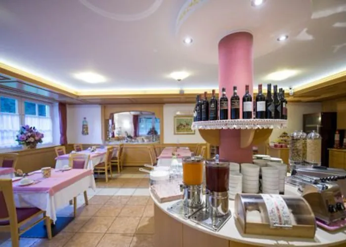 Hotel Rosella Park & Wellness Canazei