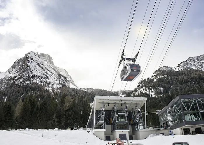 Rosella Park & Wellness 3* Canazei